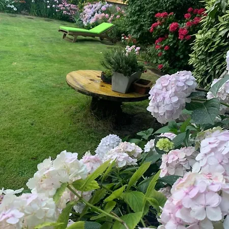 Homestay Au Petit Chateau Tourcoing
